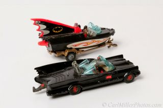 Vintage 1960s Corgi Batmobile 267 & Batboat W/ Trailer 107 W/ Batman & Robin 3