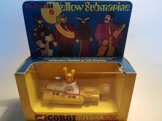 CORGI 803 ' THE BEATLES ' YELLOW SUBMARINE & BOX - 4