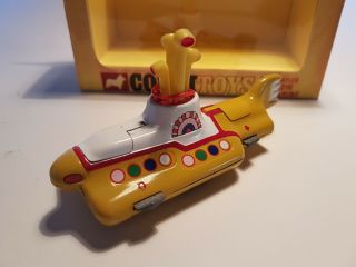 CORGI 803 ' THE BEATLES ' YELLOW SUBMARINE & BOX - 5