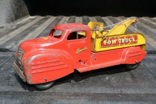 Lincoln Toys Tow Wrecker Service Truck - Canada - Pressed Steel