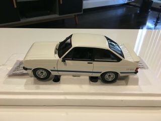 Minichamps 1:18 Scale 1975 Ford Escort Ii Rs 1800 Official Licensed Merchandise