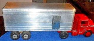 Wyandotte / Louis Marx 1952 Aluminum & Pressed Steel 14 Wheel Tractor / Trailer