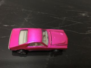Hot Wheels Redlines - 1968 all - CUSTOM AMX - PINK With Button 4
