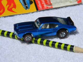 Hot Wheels Redline Olds 442 Blue (OPEN Blister w/plastic button) Check it out 2