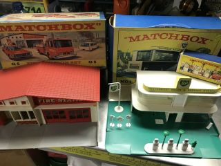 Matchbox Mg - 1 Bp Service Station,  A1 Pumps & G5 Fire Station All With Boxes 