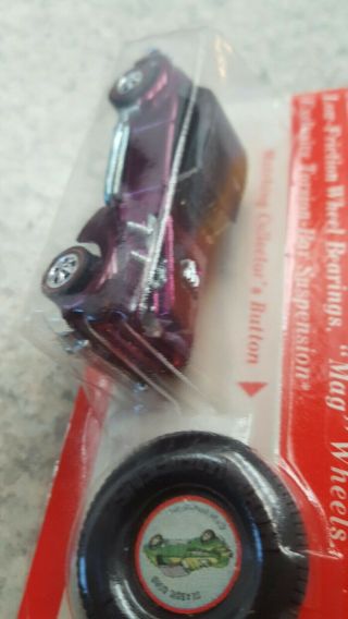 Redline Hot Wheels classic cord in unpunched BP no cracks or tears 2