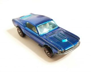 Hot Wheels Redline 1968 Custom Mustang Blue With Louvered Window Rivet Error
