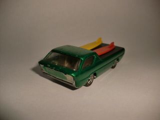 Hotwheels Redline Rare Green Deora w/Original Surfboards 2