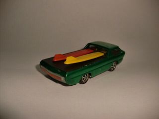 Hotwheels Redline Rare Green Deora w/Original Surfboards 4
