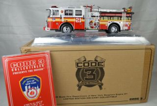 Code 3 12991 " Fire Dept York " Seagrave Engine 21 1:32 Scale