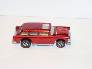 1970 Hot Wheels Redline Classic Nomad Incredible Red Yr3 Bling Base Display