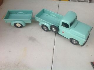 RARE VINTAGE TRU SCALE INTERNATIONAL PICKUP TRUCK & TRAILER FARM TOYS IH ERTL 2