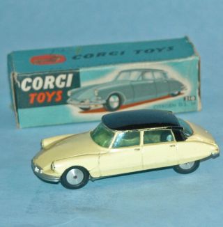 1956 CORGI TOYS London CITROEN D.  S.  19 SALOON 210 Pale yellow black roof BOXED 7