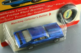 Olds 442 Blue Plastic Button Moc.  Very Moc Hot Wheels Redline: