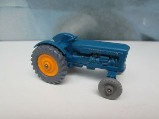 Matchbox/ Lesney 72a Fordson Tractor Blue / Rear YELLOW Hubs / Front GPW Boxed 2