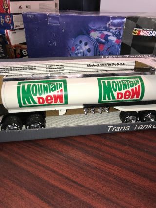 XRare Nylint Mountain Dew Freightliner 18 Wheeler Tanker Semi Truck No.  315 NIB 4