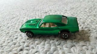 Hot Wheels 1967 Custom Camero Metallic Green/ivory