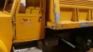 Smith Miller yellow dump truck hydraulic M.  IC 10 wheeler - - 5