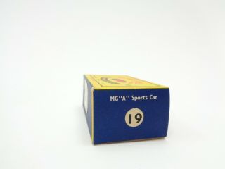 box for 1958 MOKO Lesney Matchbox No.  19 ' MGA SPORTS CAR ' - see photos & more boxes 8