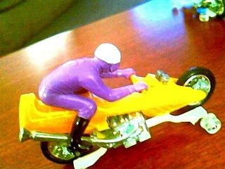 VERY RARE RRRUMBLERS GOLD STRAIGHT AWAY WITH PURPLE RIDER & WHITE TRACK GUIDE 8