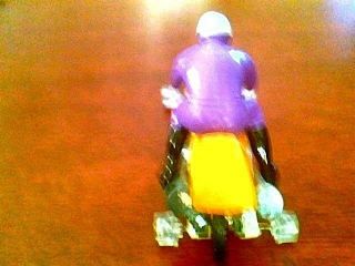 VERY RARE RRRUMBLERS GOLD STRAIGHT AWAY WITH PURPLE RIDER & WHITE TRACK GUIDE 9