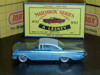 Matchbox Lesney Chevrolet Impala 57b4 RARE mid blue base SPW SC8 VNM crafted box 3