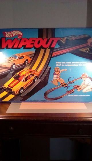 Vintage Hot Wheels Race Car Set.  1979.  No.  1547 Wipe Out. ,  No Cars