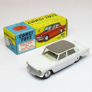 Corgi Toys 232 - Fiat 2100 - Boxed Mettoy Playcraft Vintage Rare 1/43 Die Cast