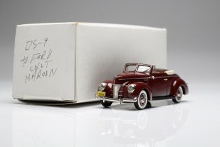 Design Studio Ds 9 1940 Ford Convertible In Maroon 1:43
