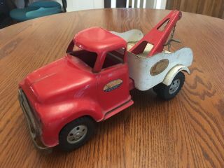 Vintage 1950’s Pressed Steel Tonka Wrecker Tow Truck Official Mm Service