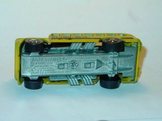 Hot Wheels Redline HEAVYWEIGHTS S COOL BUS - Yellow Enamel, 6