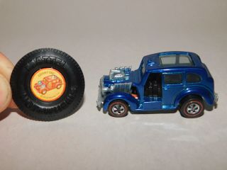 Vintage Hot Wheels Red Line Cockney Cab Blue W Badge 1970