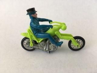 1973 Hot Wheels Rrrumblers Preying Menace Blue Top Rider 3