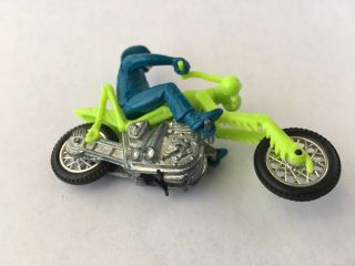 1973 Hot Wheels Rrrumblers Preying Menace Blue Top Rider 8
