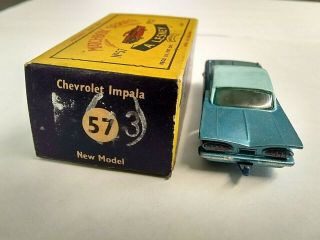 RARE Matchbox Lesney Chevrolet Impala 57 blue base SPW VNM in C box 4