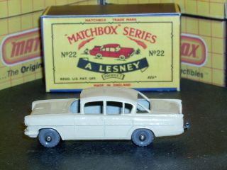 Matchbox Lesney Vauxhall Cresta 22 b2 pink - cream GPW D - R SC3 EXC & crafted box 3