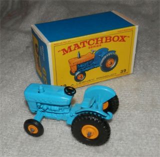 ALL BLUE 1960s.  Matchbox Lesney 39.  FORD TRACTOR. 7