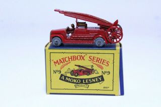 Fantastic Matchbox Moko Lesney No.  9 Dennis Fire Escape Metal Wheel Near Mib