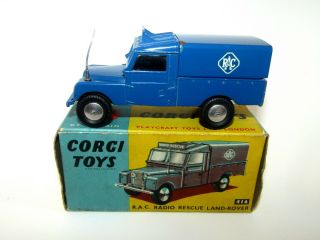 Corgi 416 R.  A.  C Radio Rescue Land Rover