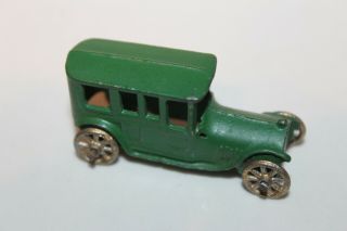 1911 4528 DOWST - TOOTSIETOY GREEN LIMOUSINE 1st CAR PRODUCED 2