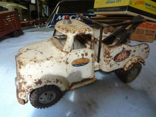 Tonka Wrecker Truck,  White With Boom And Crank,  Vintage Piece With Decals,  Good