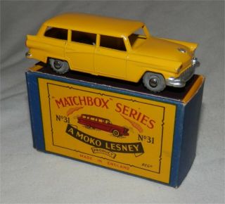 1950s.  Matchbox Lesney 31 American Ford Station Wagon.  Metal Wheels