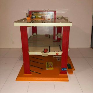 Mattel Hot Wheels Tune Up Tower Motor from 1970 Redlines 4