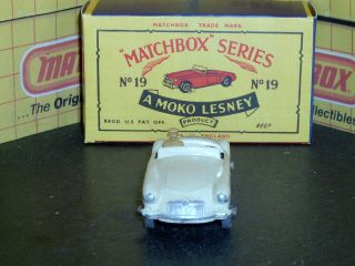 Matchbox Moko Lesney MGA Sports Car 19 b3 off - wht silv GPW SC4 EX/NM crafted box 5