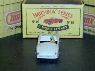 Matchbox Moko Lesney MGA Sports Car 19 b3 off - wht silv GPW SC4 EX/NM crafted box 6
