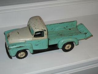 Tru - Scale International Pickup Truck c.  1953 in pastel green and cream. 7