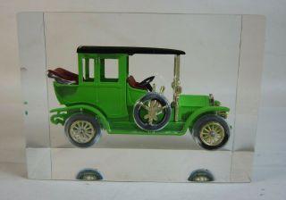 Vint Matchbox Models Of Yesteryear Y - 3 1910 Benz Limousine Lucite Paperweight