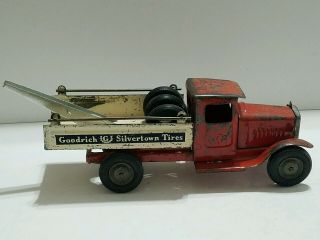 Vintage 1931 Metalcraft ' Goodrich Silvertown Tires ' Pressed Steel Tow Truck toy 5