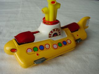 Corgi 803 The Beatles Yellow Submarine - 100 1969 - See My Other Items