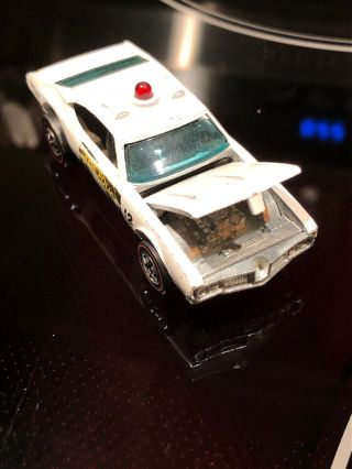 Vintage Hot Wheels Redlines Olds 442 Police Cruiser EARLY 1974 Red Light HK Base 4